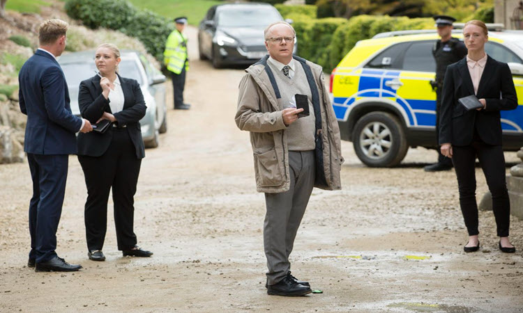 jason watkins as ds dodds