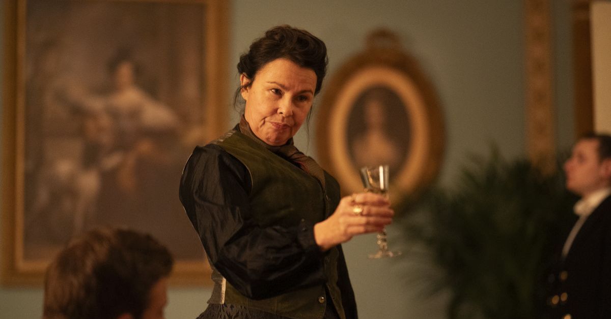 julie graham raises a toast in The Hardacres